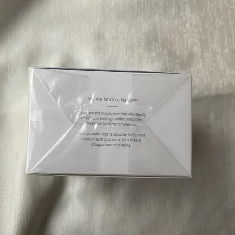 Be Balanced MONAT Lightweight moisturizer